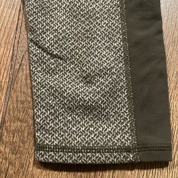 Athleta - Picture 2 of 7